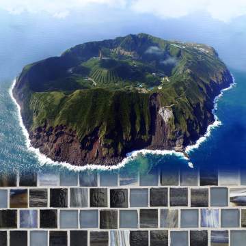 Tommy Bahama<sup>®</sup> 1 x 1 Offset Mosaic / Color - Aogashima